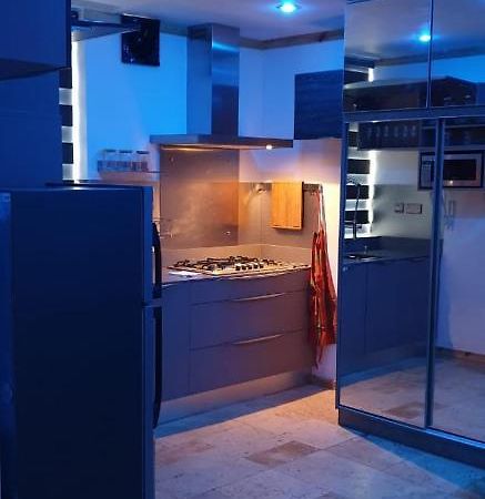 5 Star Smart Studio 30M2 Flic en Flac Exterior foto